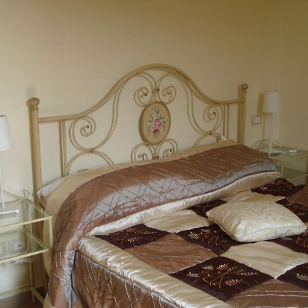 Le Casine Apartment Cortona Room photo