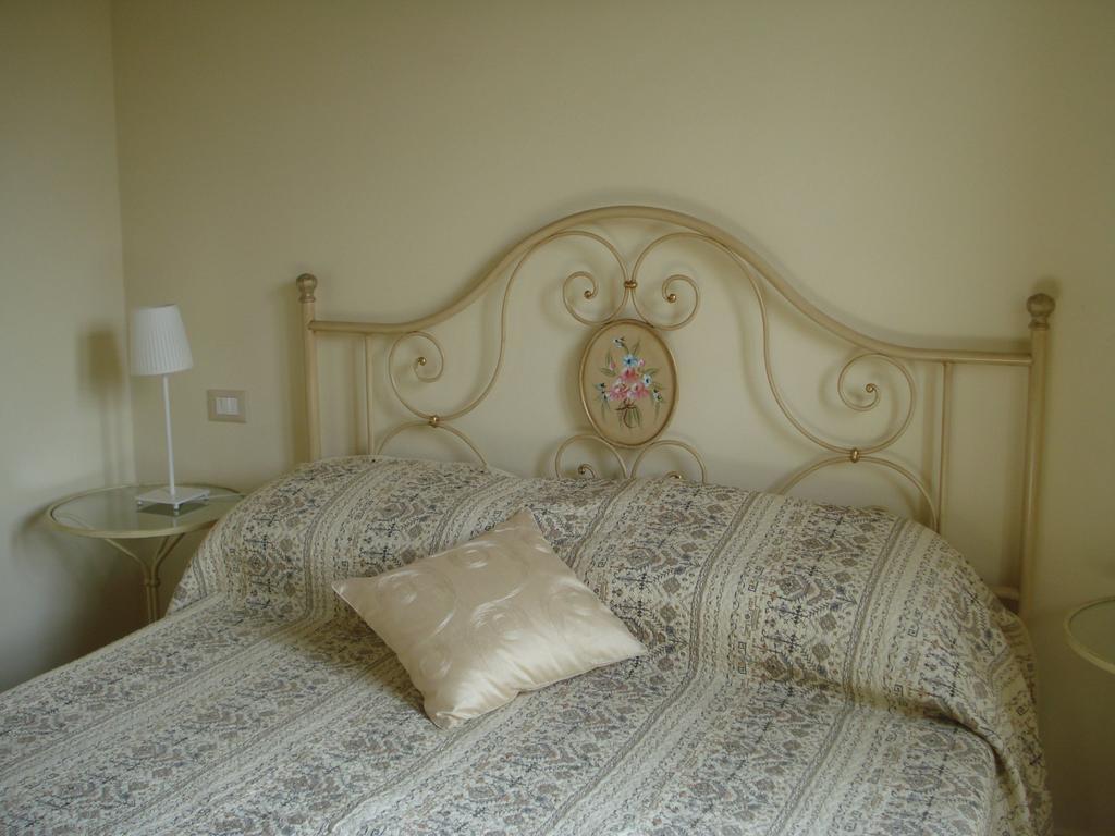 Le Casine Apartment Cortona Room photo